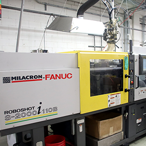 Roboshot S2000 i-Plastic Injection Molding Machine